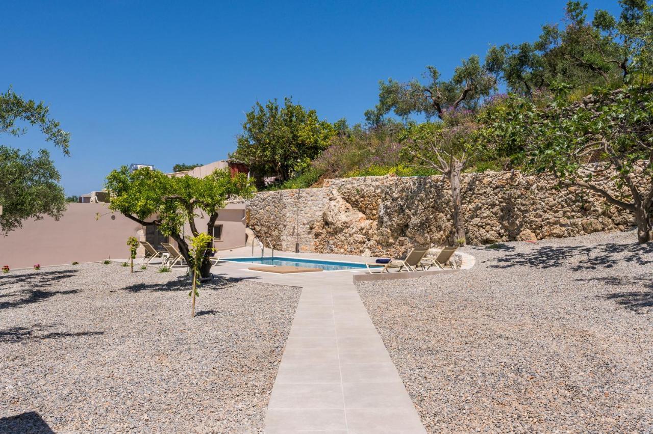 Villa Eva Provarma Exterior photo
